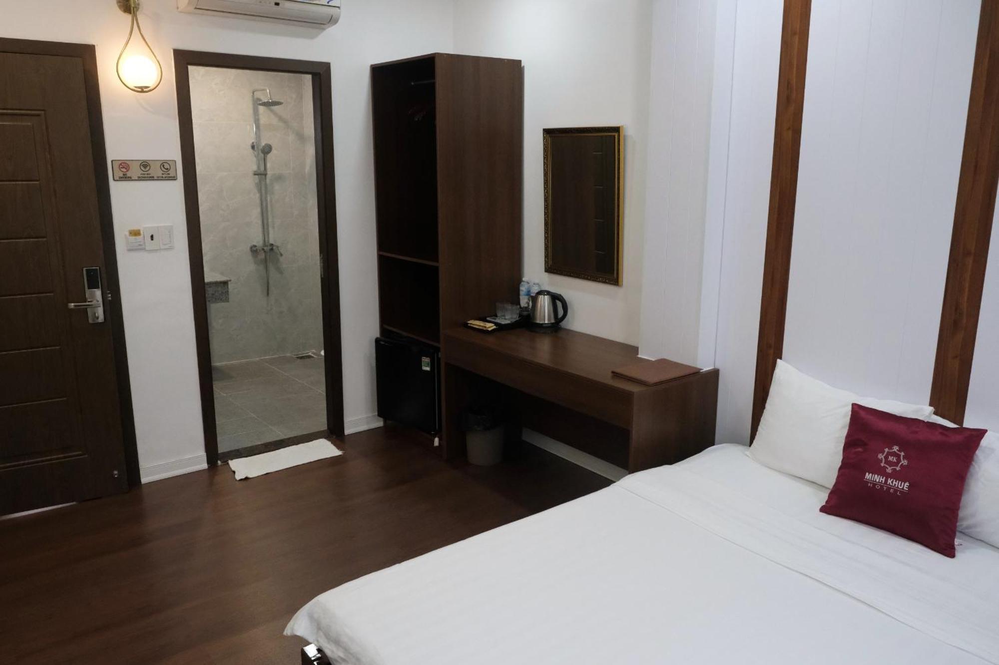 Minh Khue Hotel Vĩnh Long Exterior photo